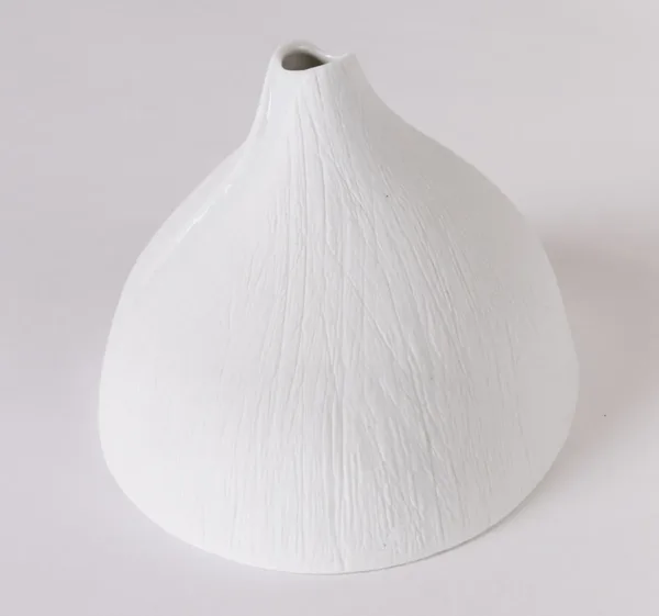 法國.白蔓瓷藝 Atelier du Blanc - 鬱金香花瓶：圖片 3