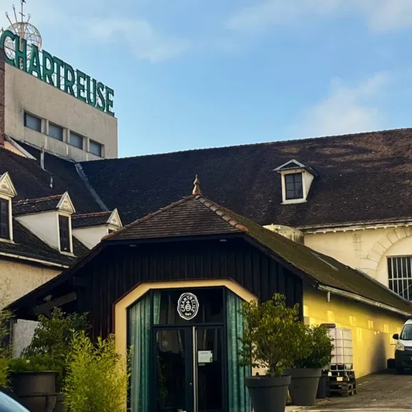 法國 夏翠絲酒心黑巧克力72% Chocolats Noirs a la Liqueur de Chartreuse：圖片 3